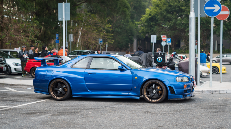 This guy showed up to the MR2 meet in not a MR2